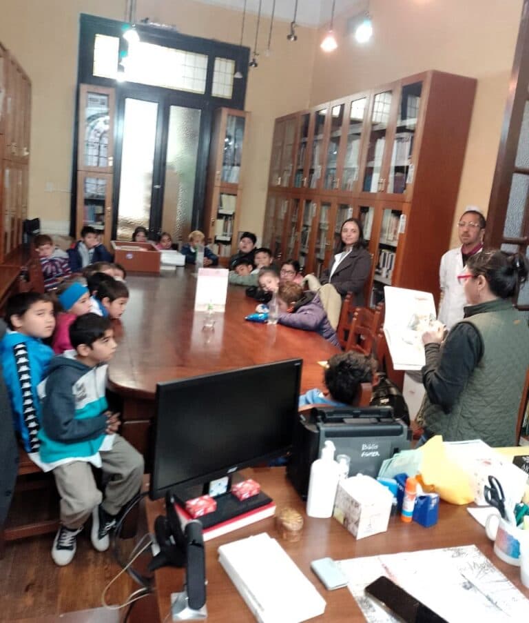 La Biblioteca de AGMER, con visitas