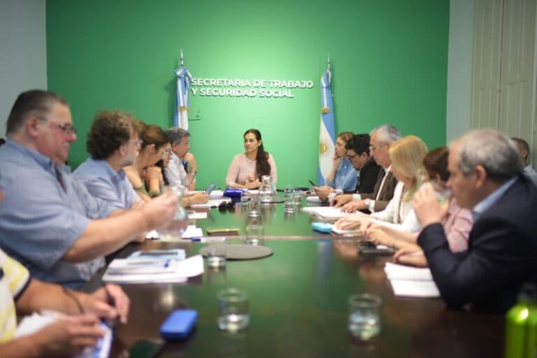 AGMER presentó agenda de trabajo en la reapertura de la Paritaria de Condiciones Laborales