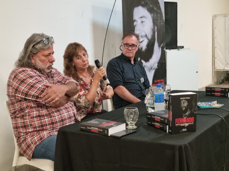 Se presentó en San Salvador el libro sobre Fernando Piérola