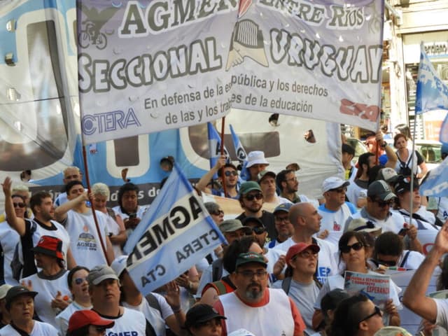 AGMER, presente en la multitudinaria marcha federal de CTERA
