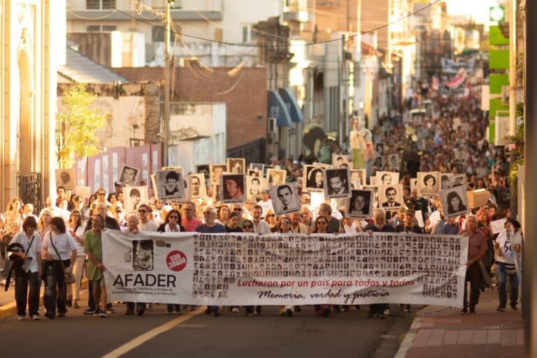 La Memoria renace, crece, florece y ¡marcha!