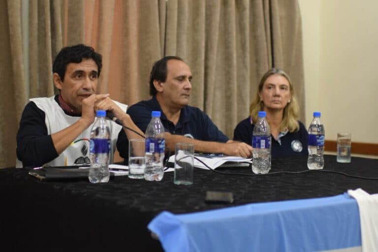 Conferencia de prensa del Frente Sindical Docente