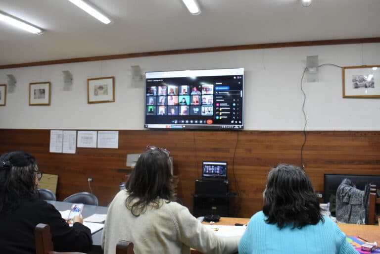 Peligra el reinicio de las actividades escolares, advirtió el Plenario de Secretarios/as Generales de AGMER
