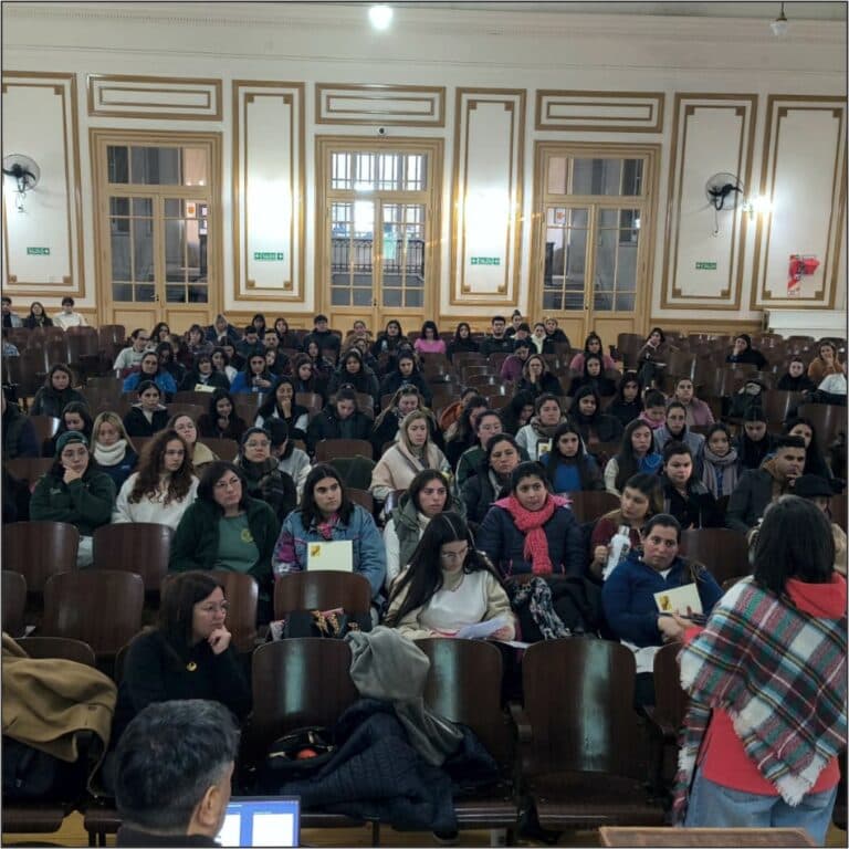 AGMER desarrolló en Gualeguaychú la Charla “Primeros pasos en la docencia”