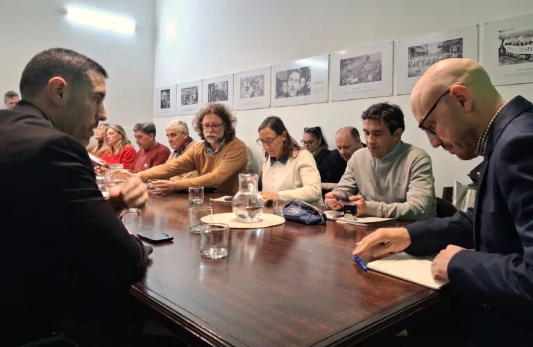 AGMER recibió una nueva propuesta salarial y será discutida en Asambleas Escolares, resolutivas y Congreso