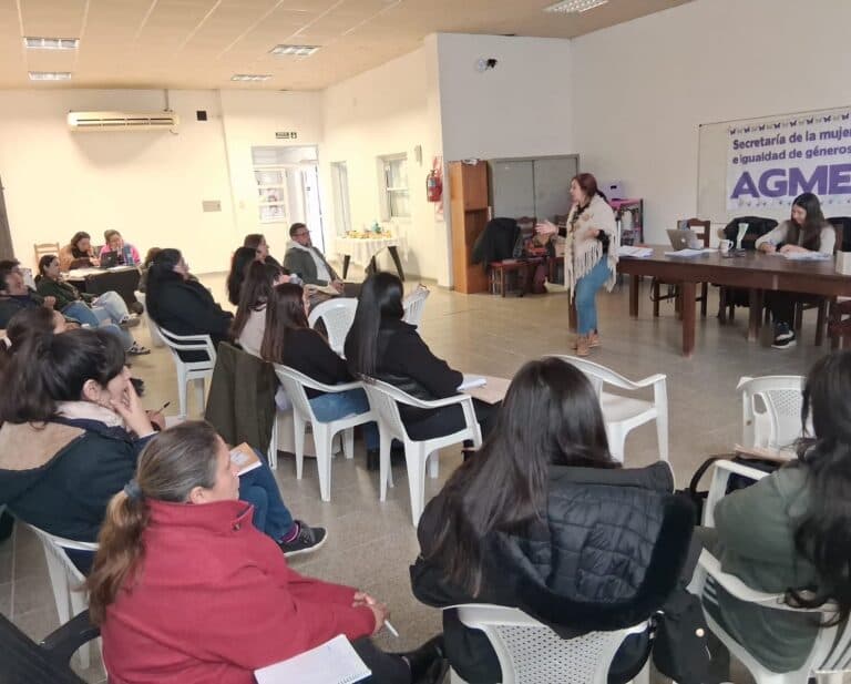 Feliciano | Se realizó el taller sobre Protocolo de actuación ante situaciones de Abuso Sexual Infantil