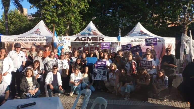 La Escuela Itinerante de AGMER visibilizó los reclamos docentes en Concordia
